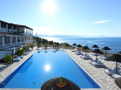 Pool Bar