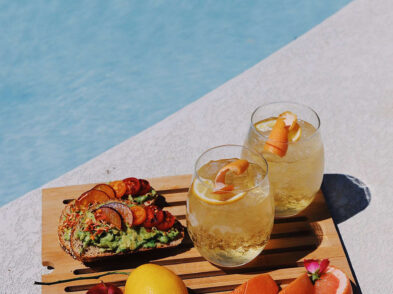Pool Bar