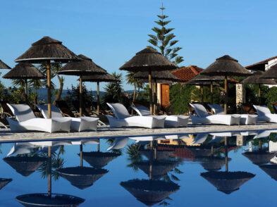 Pool Bar