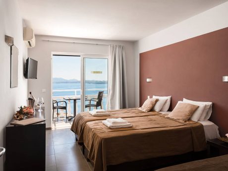 Two Bedroomed Suite Sea View